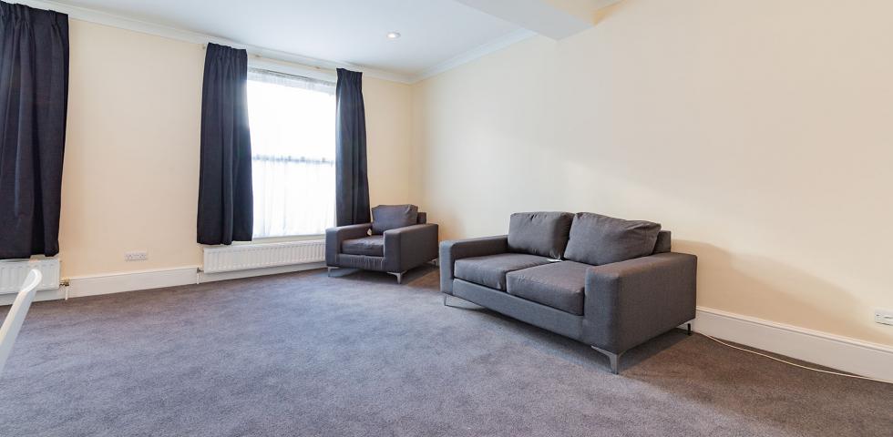 			1 Bedroom, 1 bath, 1 reception Flat			 Haverstock Hill, BELSIZE PARK